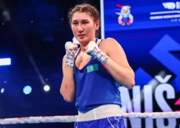 Майк Тайсон мен Флойд Мейвезер төбелеспек