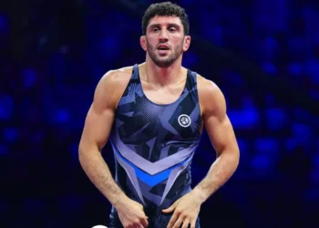 Танымал балуан әлем чемпионатында төрт тісінен айырылды