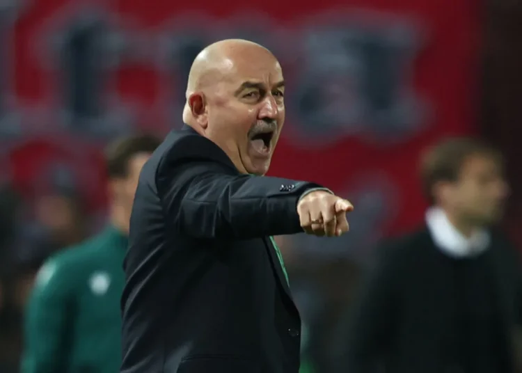 Ямалдың әкесі “Алтын доптың” Дембелеге берілгенімен келіспейді