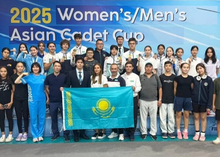 Қазақстан семсерлесуден кадеттер арасындағы Азия кубогында алтын медаль алды