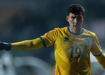 Футболдан Қазақстан құрамасы дайындығын толық құрамда бастады