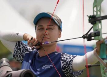 Махмұд Сабырхан Ливерпульдегі әлем чемпионатын жеңіспен бастады