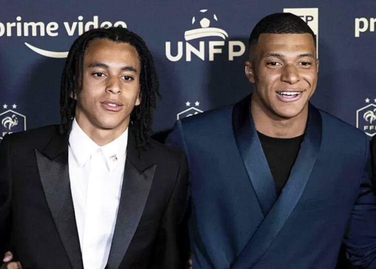 Мбаппе Алжир құрамасында ойнауы мүмкін