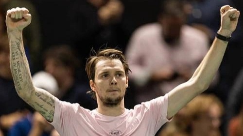 ҚХЛ: «Барыс» елордада «Металлургке» есе жіберді