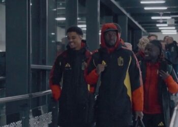 Геннадий Головкин Бангкокта Asian Boxing басшылығымен кездесті