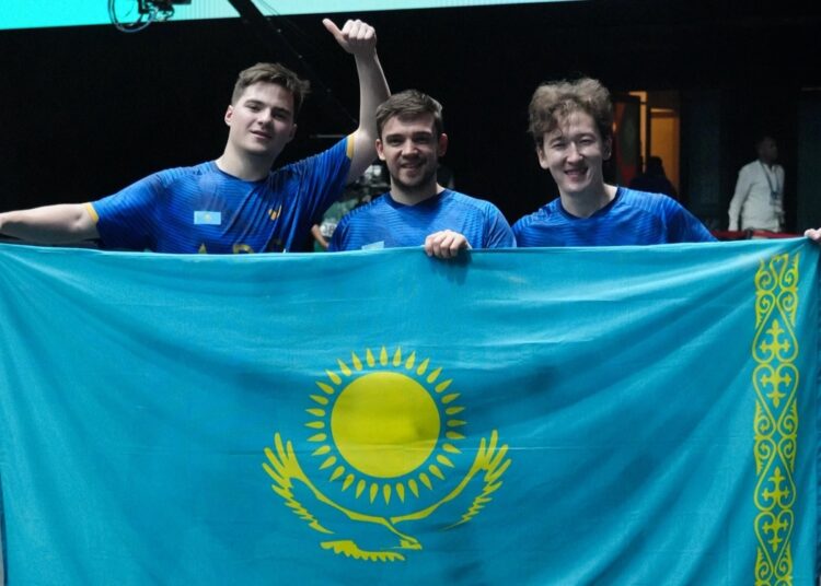 Едіге Емберді ауыр атлетикадан Ислам ынтымақтастығы ойындарында үш медаль алды