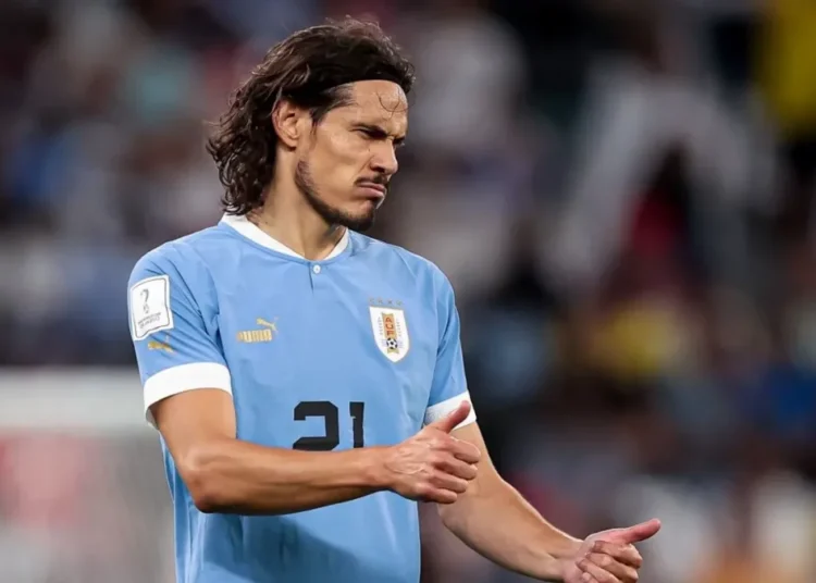 Эдинсон Кавани мансабын аяқтады