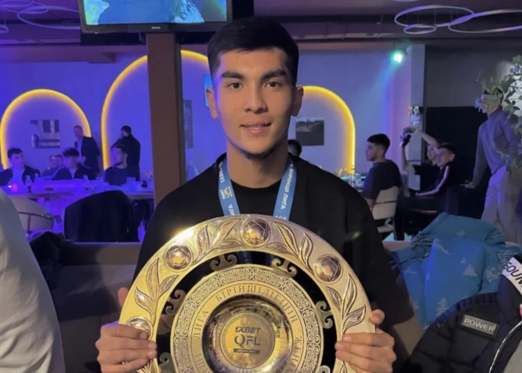 Эдинсон Кавани мансабын аяқтады