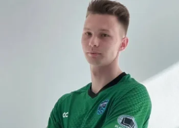 Қазақстандық футболшы шетелдік клубтардың ұсынысынан бас тартты