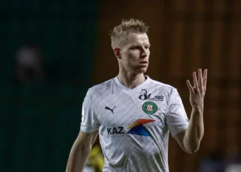 Беларусь футболшысы Семейде ойнауын жалғастырады