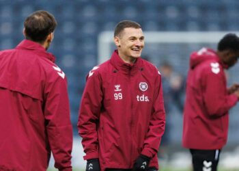 Ислам Чесноковтың Шотландиядағы дебюті жақын