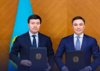 Бибісара Асаубаева ресейлік әлем чемпионын тізе бүктірді