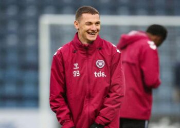 ҚФФ президенті «Қызылжар» ісі мен 10 млн теңге туралы сауалды жауапсыз қалдырды