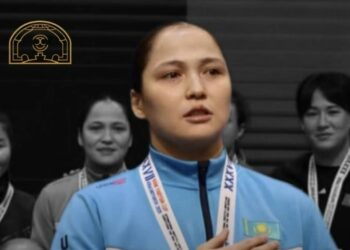 «Барыс» «Амурға» буллиттен есе жіберді