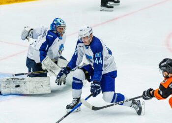 «Барыс» «Амурға» буллиттен есе жіберді