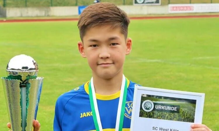 Қазақтың жас таланты Беларусь чемпионатында бақ сынайды