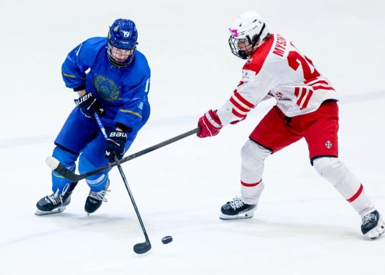 15 жастағы қазақ теннисшіcі Қытайдағы турнирде топ жарды