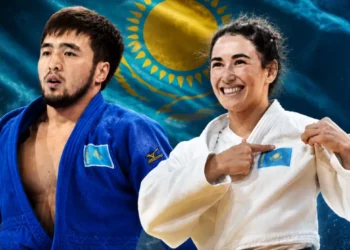 Елдос Сметов пен Абиба Әбужақынова Қытайда ел намысын қорғайды