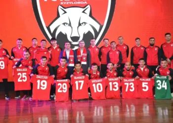 «Қайрат» футзал клубы бас бапкерімен қош айтысты