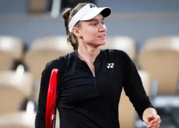 Елена Рыбакина Уимблдонды жеңіспен бастады