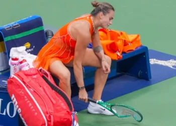 Арина Соболенко US Open финалындағы әрекеті үшін жазаланады