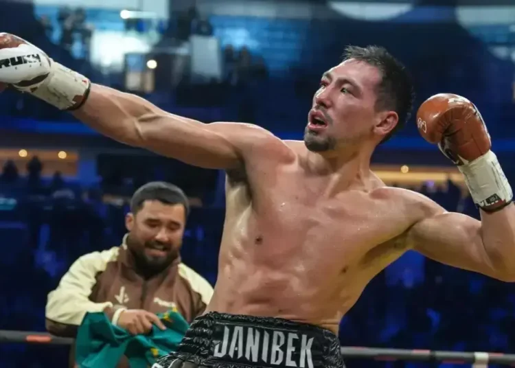 Жәнібек Әлімханұлы әлем чемпионы атағы үшін жекпе-жек өткізеді